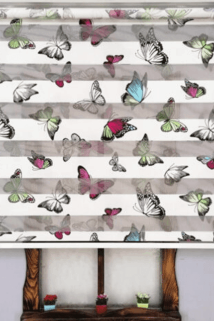 Kelebek Desenli İpek Zebra Stor Perde